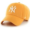 cappellino-visiera-curva-giallo-di-new-york-yankees-clean-up-di-47-brand