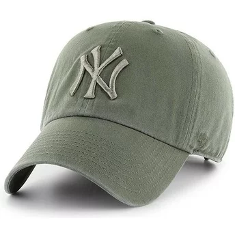 Cappellino visiera curva verde chiaro con logo verde di New York Yankees MLB Clean Up di 47 Brand