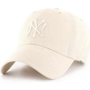 Cappellino curva crema con logo crema dei New York Yankees MLB Clean Up di 47 Brand