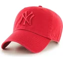 cappellino-curvo-rosso-con-logo-rosso-dei-new-york-yankees-mlb-clean-up-di-47-brand