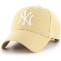cappelli-curva-giallo-snapback-oro-claro-dei-new-york-yankees-mlb-di-47-brand