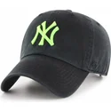 cappellino-nero-con-visiera-curva-e-logo-verde-dei-new-york-yankees-mlb-clean-up-di-47-brand
