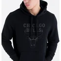 felpa-con-cappuccio-nera-con-logo-nero-pullover-hoody-dei-chicago-bulls-nba-di-new-era