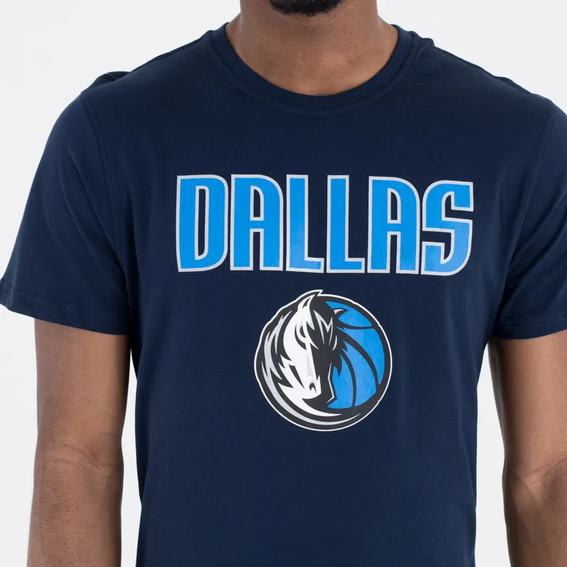 magliette-manica-corta-blu-marino-de-dei-dallas-mavericks-nba-di-new-era magliette-manica-corta-blu-marino-de-dei-dallas-mavericks-nba-di-new-era