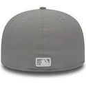 cappelli-piatta-grigio-regolato-59fifty-essential-dei-new-york-yankees-mlb-di-new-era