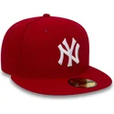 cappellino-piatto-rosso-regolabile-59fifty-essential-dei-new-york-yankees-mlb-di-new-era