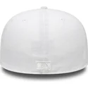 cappello-piatto-bianco-regolato-59fifty-white-on-white-dei-new-york-yankees-mlb-di-new-era