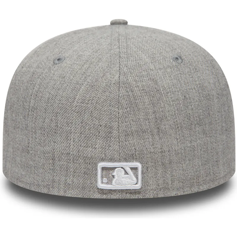 cappello-piatto-grigio-regolabile-59fifty-essential-dei-new-york-yankees-mlb-di-new-era