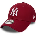 cappellino-curvo-rosso-cardinale-regolabile-9forty-essential-dei-new-york-yankees-mlb-di-new-era