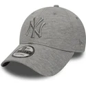 cappelli-curva-grigio-cinghia-regolabile-9forty-dei-new-york-yankees-mlb-di-new-era
