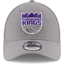 cappellino-curvo-grigio-regolabile-9forty-the-league-dei-sacramento-kings-nba-di-new-era