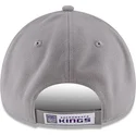 cappellino-curvo-grigio-regolabile-9forty-the-league-dei-sacramento-kings-nba-di-new-era