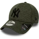cappelli-curva-verde-cinghia-regolabile-9forty-dry-switch-jersey-dei-new-york-yankees-mlb-di-new-era