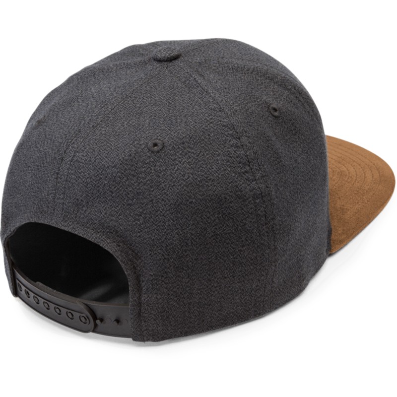cappellino-visiera-piatta-nero-snapback-con-visiera-marrone-quarter-fabric-mud-di-volcom