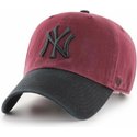 cappellino-visiera-curva-rosso-con-visiera-e-logo-nero-di-new-york-yankees-mlb-clean-up-two-tone-di-47-brand