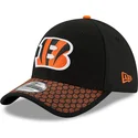 cappellino-curvo-nero-e-arancione-regolabile-39thirty-sideline-dei-cincinnati-bengals-nfl-di-new-era