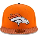 cappello-piatto-arancione-aderente-59fifty-sideline-dei-denver-broncos-nfl-di-new-era