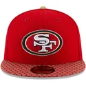 cappello-piatto-rosso-aderente-59fifty-sideline-dei-san-francisco-49ers-nfl-di-new-era