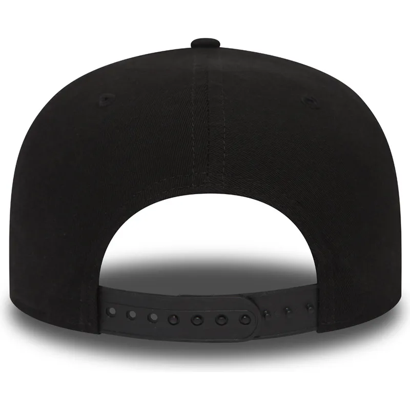 cappelli-piatta-nero-snapback-9fifty-chain-stitch-dei-chicago-bulls-nba-di-new-era