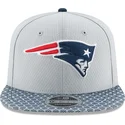 cappelli-piatta-grigio-snapback-9fifty-sideline-dei-new-england-patriots-nfl-di-new-era