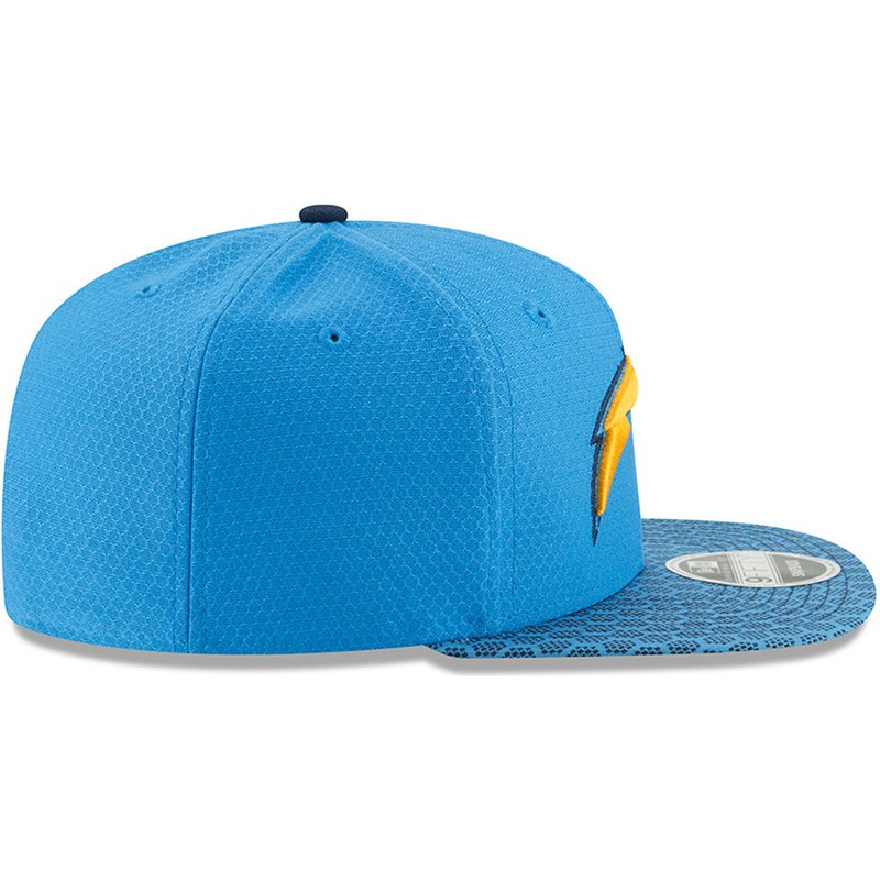 cappellino-visiera-piatta-blu-snapback-9fifty-sideline-di-los-angeles-chargers-nfl-di-new-era