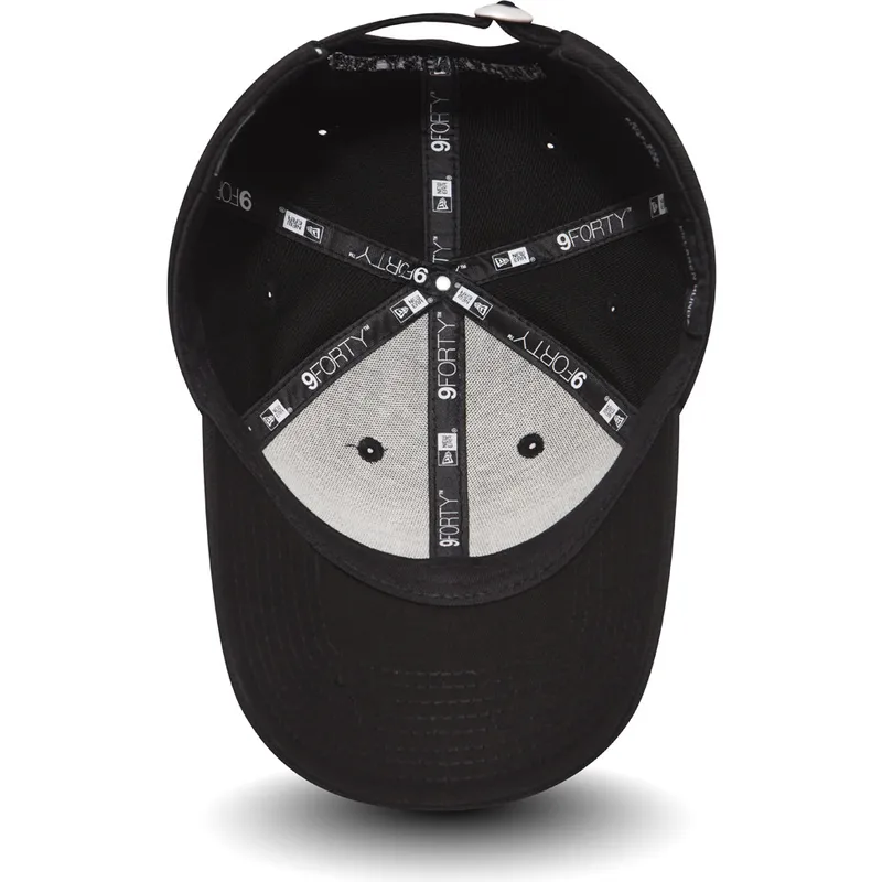 cappelli-curva-nero-cinghia-regolabile-9forty-est-1963-dei-mclaren-racing-formula-1-di-new-era cappelli-curva-nero-cinghia-regolabile-9forty-est-1963-dei-mclaren-racing-formula-1-di-new-era