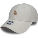 cappellino-visiera-curva-bianco-regolabile-con-logo-bronzo-9forty-melton-di-los-angeles-dodgers-mlb-di-new-era