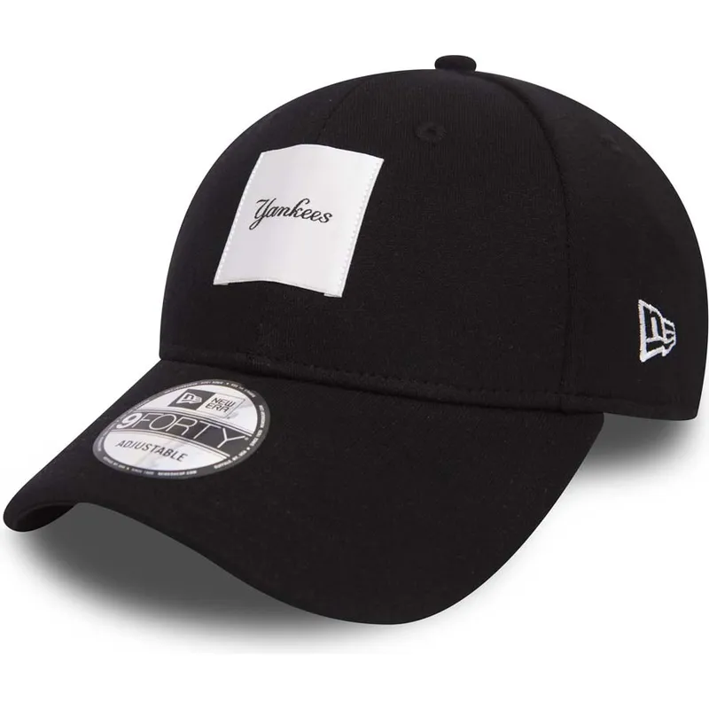cappelli-curva-nero-cinghia-regolabile-9forty-satin-patch-dei-new-york-yankees-mlb-di-new-era