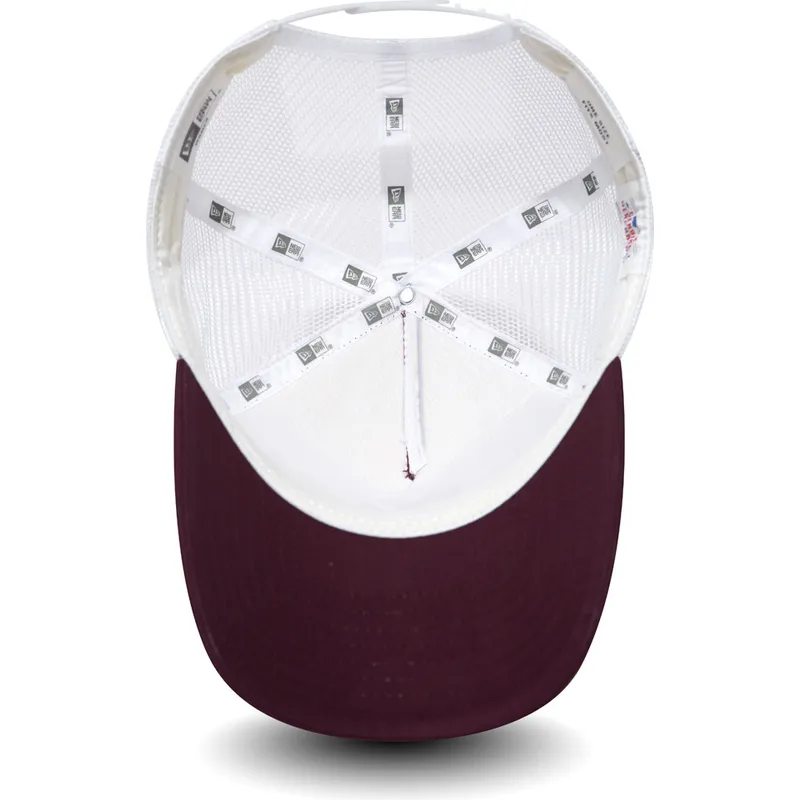cappelli-curva-rosso-snapback-granate-oro-9forty-essential-dei-new-york-yankees-mlb-di-new-era