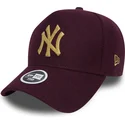 cappelli-curva-rosso-cinghia-regolabile-granate-9forty-melton-a-frame-dei-new-york-yankees-mlb-di-new-era