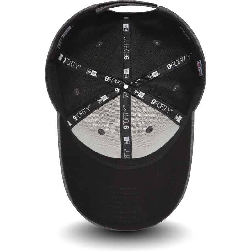cappelli-curva-pietra-cinghia-regolabile-9forty-shadow-tech-dei-las-vegas-raiders-nfl-di-new-era