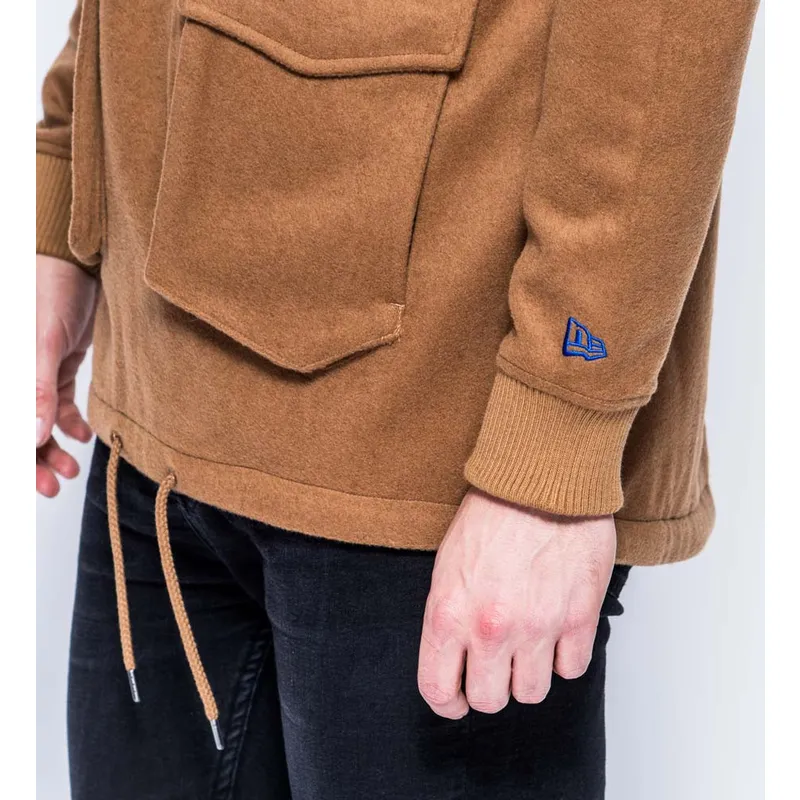 felpe-con-cappuccio-marrone-dei-sudadera-con-capucha-marron-pullover-hoody-premium-classics-di-new-era felpe-con-cappuccio-marrone-dei-sudadera-con-capucha-marron-pullover-hoody-premium-classics-di-new-era