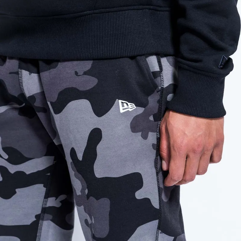 pantaloni-pantalone-lungo-mimetizzazione-jogger-ntc-dei-las-vegas-raiders-nfl-di-new-era