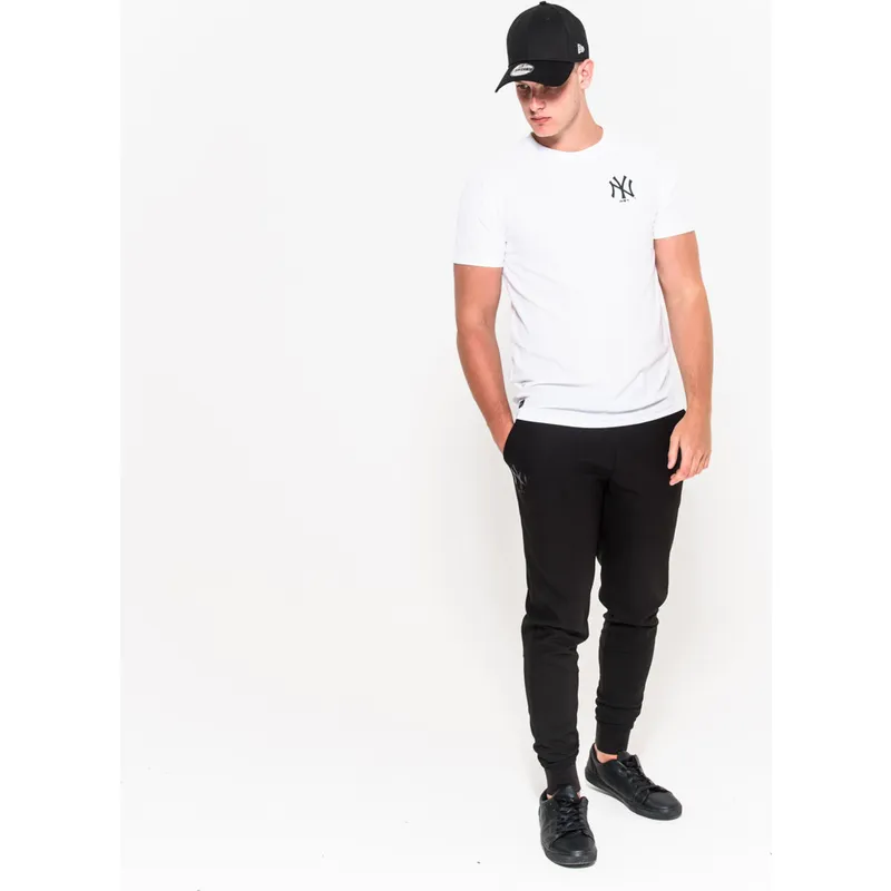 magliette-manica-corta-bianco-stealth-dei-new-york-yankees-mlb-di-new-era magliette-manica-corta-bianco-stealth-dei-new-york-yankees-mlb-di-new-era