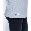 magliette-manica-corta-grigio-badge-dei-new-york-yankees-mlb-di-new-era