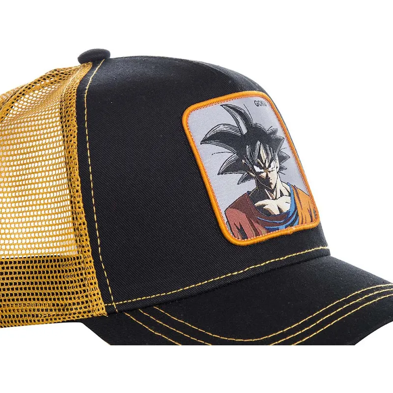 cappelli-curva-nero-snapback-son-goku-dragon-ball-di-capslab cappelli-curva-nero-snapback-son-goku-dragon-ball-di-capslab