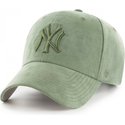 cappellino-visiera-curva-verde-con-logo-verde-di-new-york-yankees-mlb-clean-up-ultra-basic-di-47-brand