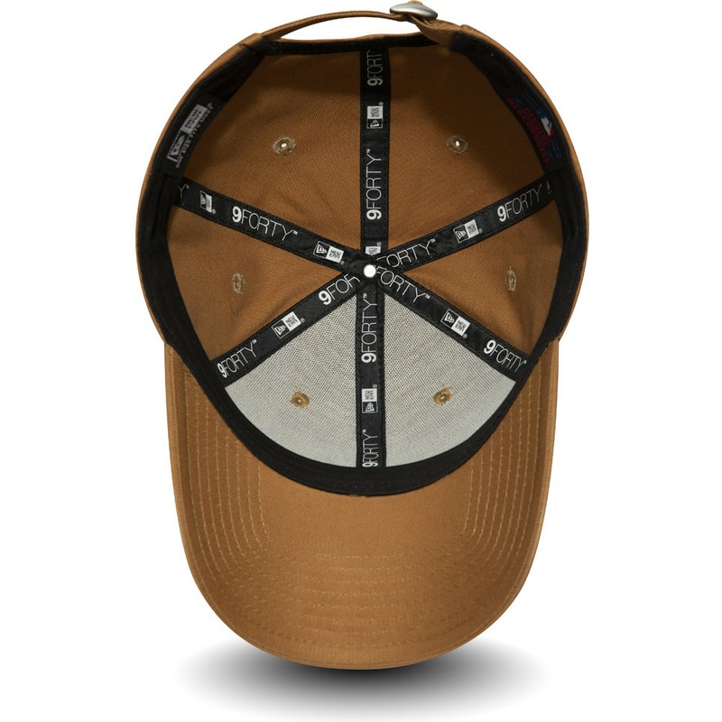 cappellino-visiera-curva-marrone-chiaro-regolabile-9forty-essential-di-new-york-yankees-mlb-di-new-era