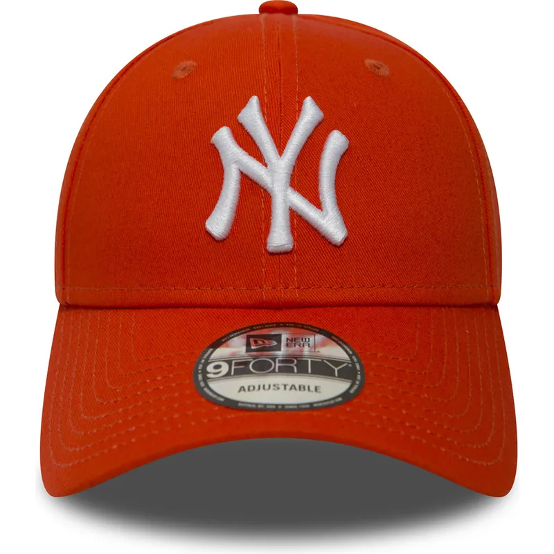 cappelli-curva-arancia-cinghia-regolabile-9forty-essential-dei-new-york-yankees-mlb-di-new-era cappelli-curva-arancia-cinghia-regolabile-9forty-essential-dei-new-york-yankees-mlb-di-new-era