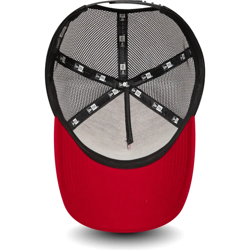 cappelli-curva-rosso-snapback-a-frame-di-new-era cappelli-curva-rosso-snapback-a-frame-di-new-era