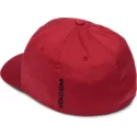 cappellino-visiera-curva-rosso-aderente-full-stone-xfit-burgundy-di-volcom