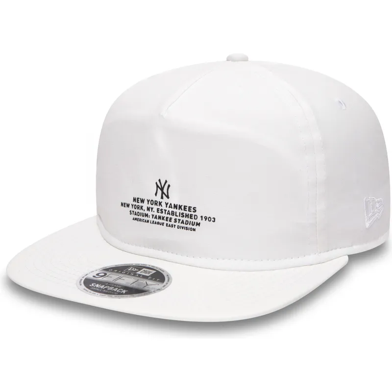 cappellino-snapback-piatto-bianco-9fifty-monochrome-script-dei-new-york-yankees-mlb-di-new-era
