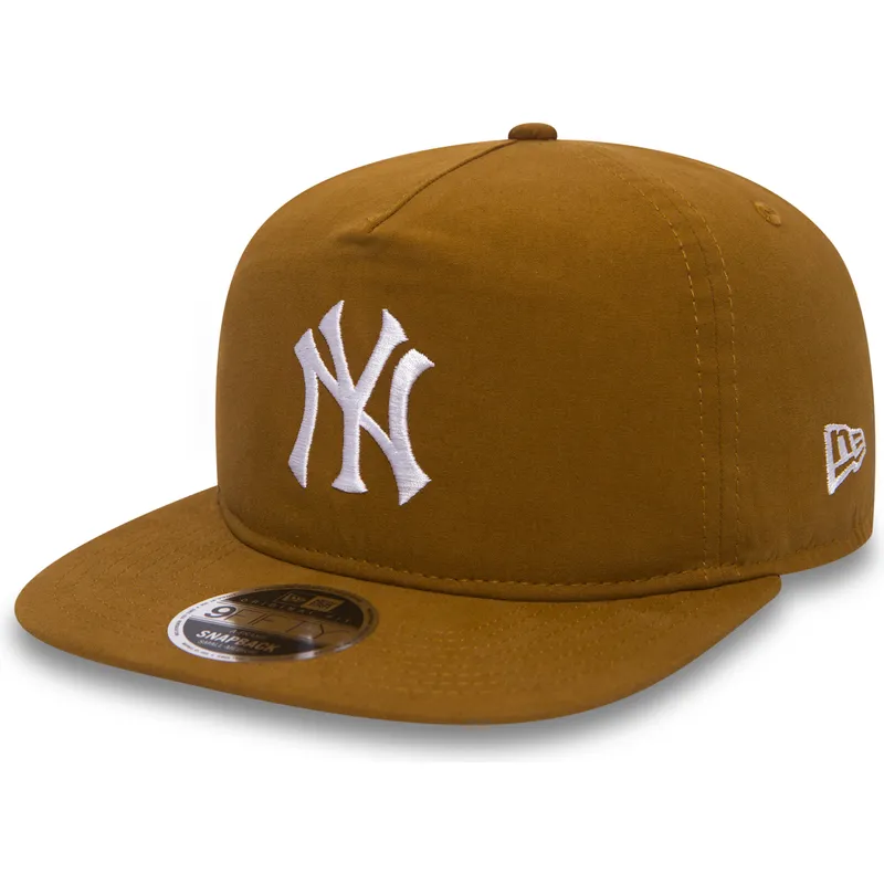 cappelli-piatta-marrone-snapback-9fifty-a-frame-lightweight-dei-new-york-yankees-mlb-di-new-era cappelli-piatta-marrone-snapback-9fifty-a-frame-lightweight-dei-new-york-yankees-mlb-di-new-era