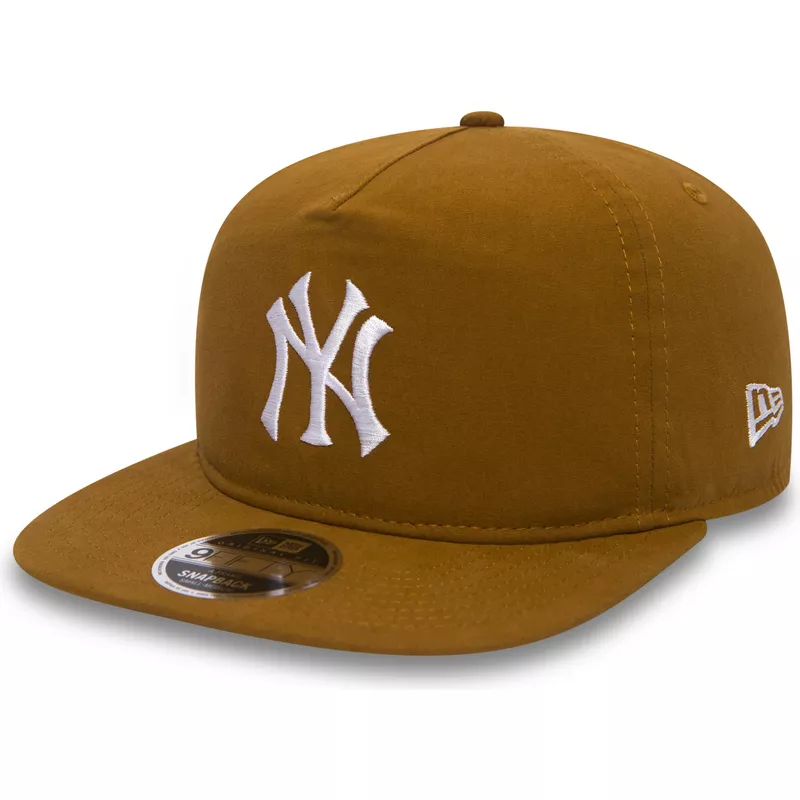 cappellino-visiera-piatta-marrone-snapback-9fifty-a-frame-lightweight-di-new-york-yankees-mlb-di-new-era