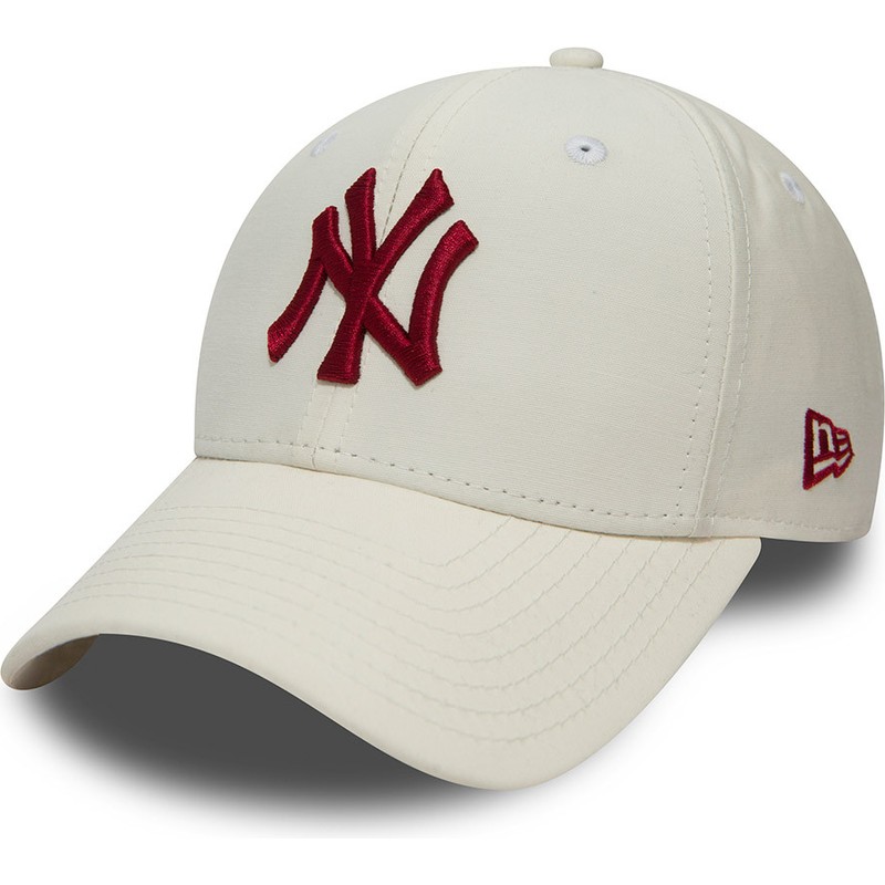 cappellino-visiera-curva-bianco-snapback-con-logo-bordeaux-9fifty-nylon-pre-curved-fit-di-new-york-yankees-mlb-di-new-era
