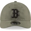 cappelli-curva-verde-cinghia-regolabile-9twenty-nylon-packable-dei-boston-red-sox-mlb-di-new-era