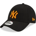 cappellino-curvo-nero-regolabile-con-logo-arancione-9forty-league-essential-neon-dei-new-york-yankees-mlb-di-new-era