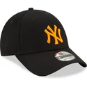 cappellino-curvo-nero-regolabile-con-logo-arancione-9forty-league-essential-neon-dei-new-york-yankees-mlb-di-new-era