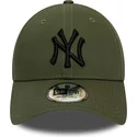 cappellino-curvo-verde-regolabile-con-logo-nero-9forty-league-essential-dei-new-york-yankees-mlb-di-new-era