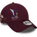cappellino-curvo-granata-regolabile-9forty-coyote-e-beep-beep-looney-tunes-chase-di-new-era
